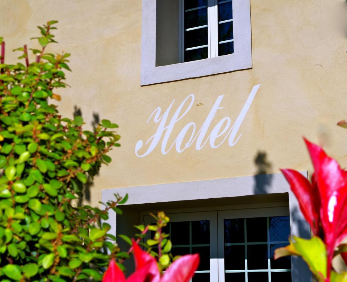 Logis Du Champ De Mars Otel Puy-Saint-Martin Dış mekan fotoğraf