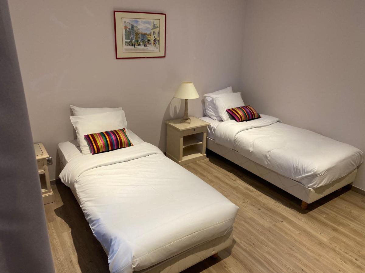 Logis Du Champ De Mars Otel Puy-Saint-Martin Dış mekan fotoğraf