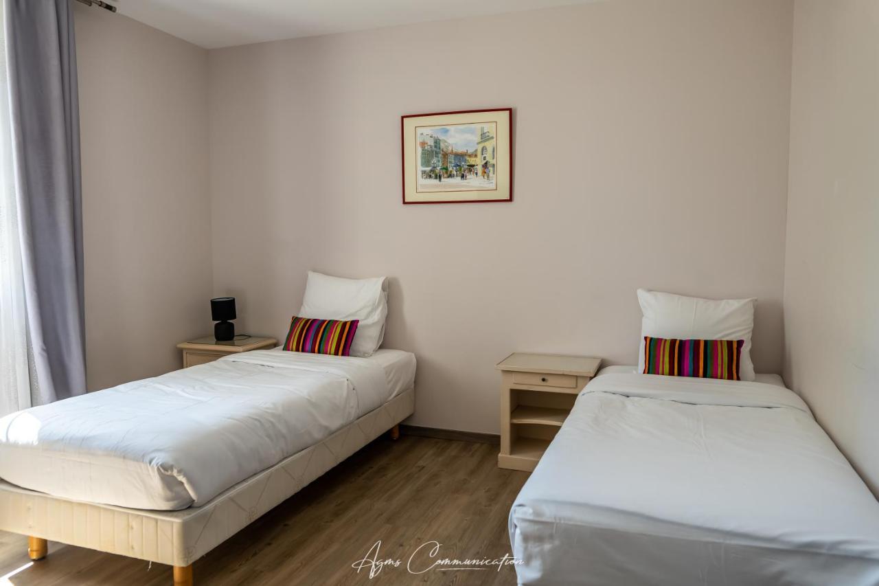 Logis Du Champ De Mars Otel Puy-Saint-Martin Dış mekan fotoğraf